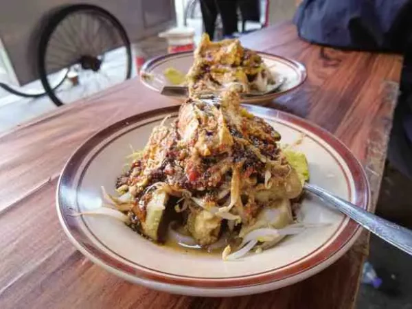 Typical Contemporary Bandung Food That is Famous for Being Delicious