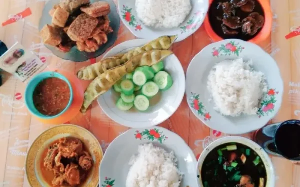 10 Typical Betawi Foods That You Must Bring Home as Souvenirs When You Go Home!