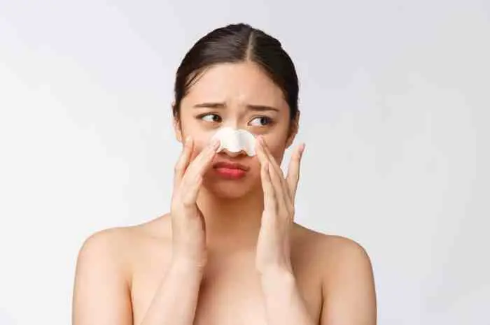 10 Tips to Remove Blackheads Effectively and Safely